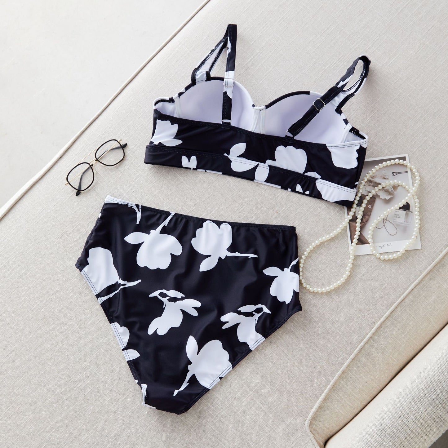 Plus size two piece bikini Black and White