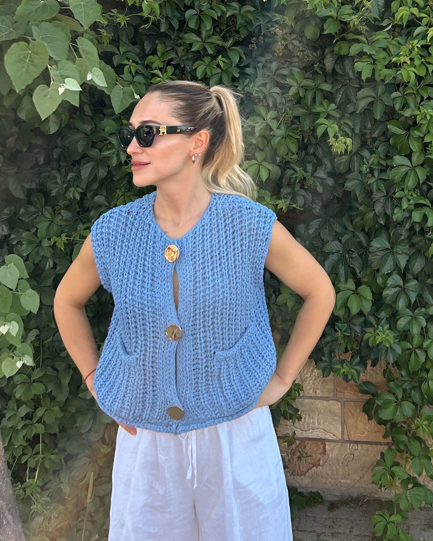 Gold buttons beauty top Blue